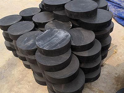 唐河县板式橡胶支座由若干层橡胶片与薄钢板经加压硫化